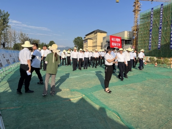 漢中市2022年二季度“四個一批”重點項目觀摩組到西鄉(xiāng)縣文旅場館建設PPP項目現(xiàn)場觀摩