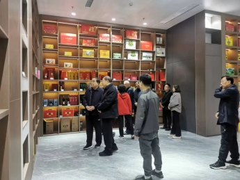 省市領(lǐng)導(dǎo)赴西鄉(xiāng)縣博物館調(diào)研助力文化建設(shè)